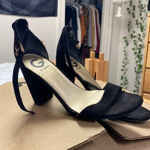 Black Guess heels